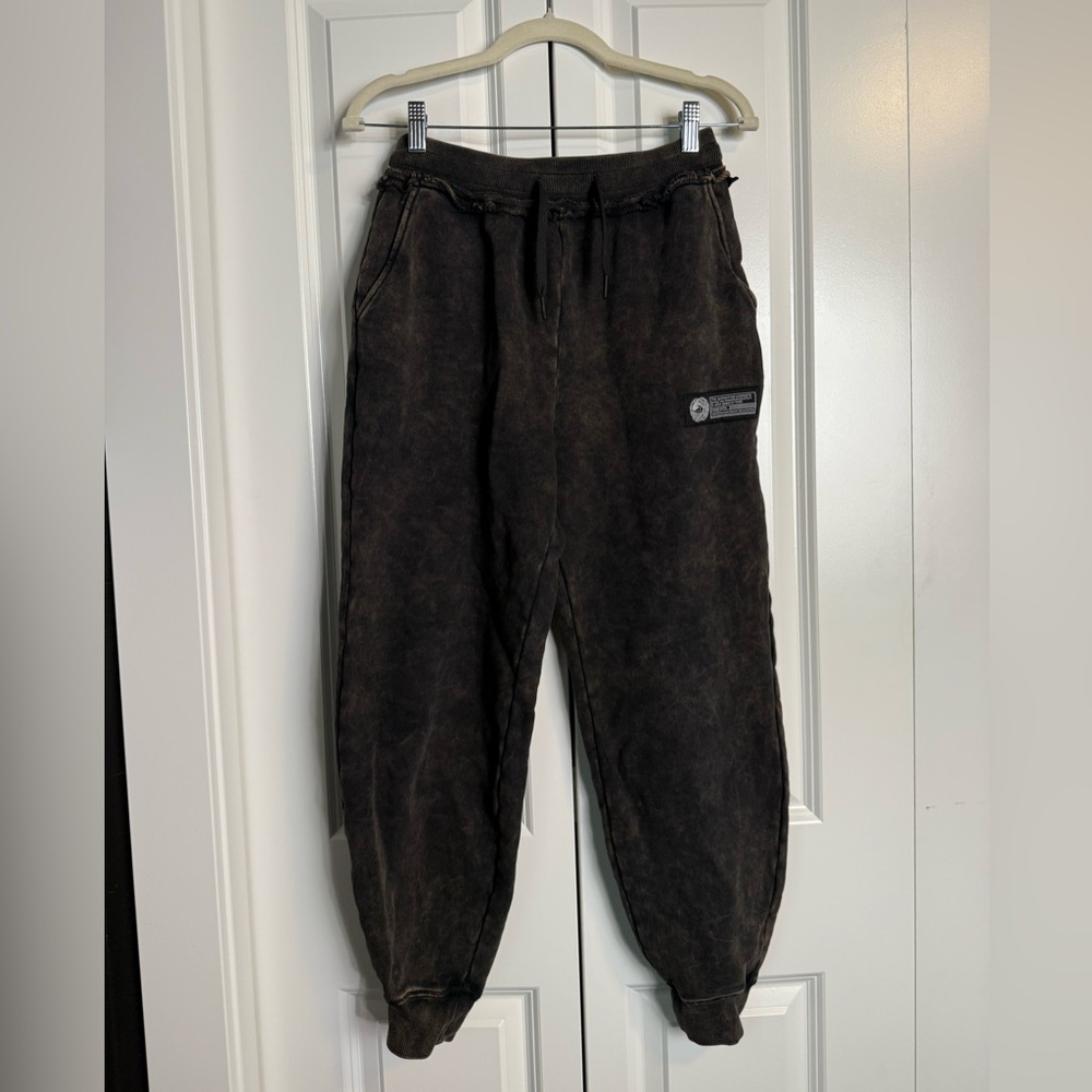 Alphalete Athletics Acid Wash Jogger Pants Small